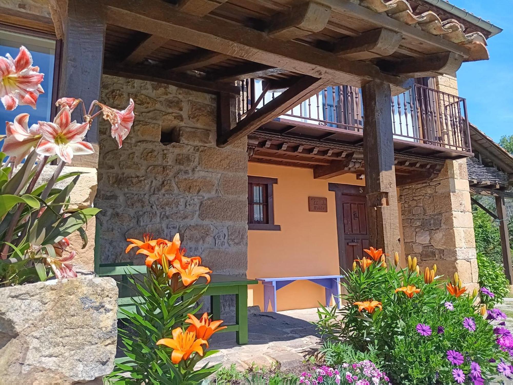 Apartamentos Calm & Nature - Adults Only Cabezón de Liébana Exteriör bild